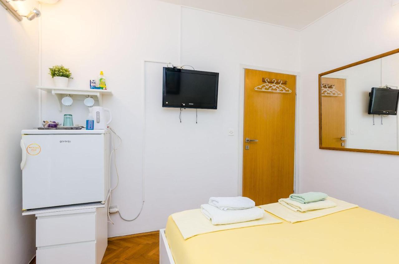 Room Bruna Dubrovnik Bagian luar foto